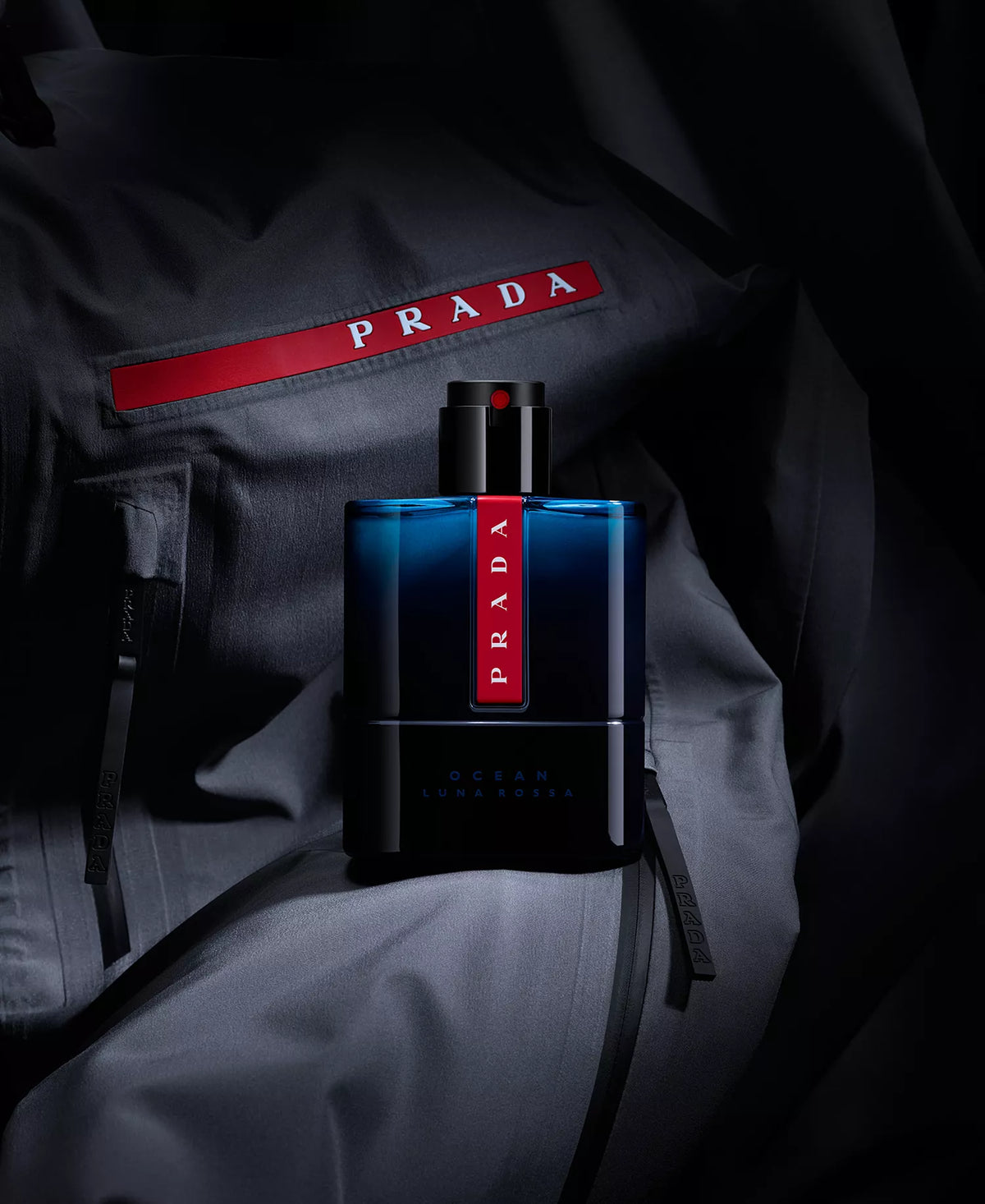 PRADA Luna Rossa Ocean Men`s Eau de Toilette Spray - 3.3 oz