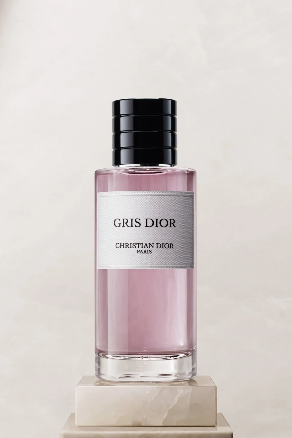 Gris Dior Eau de Parfum - Woody Floral Notes