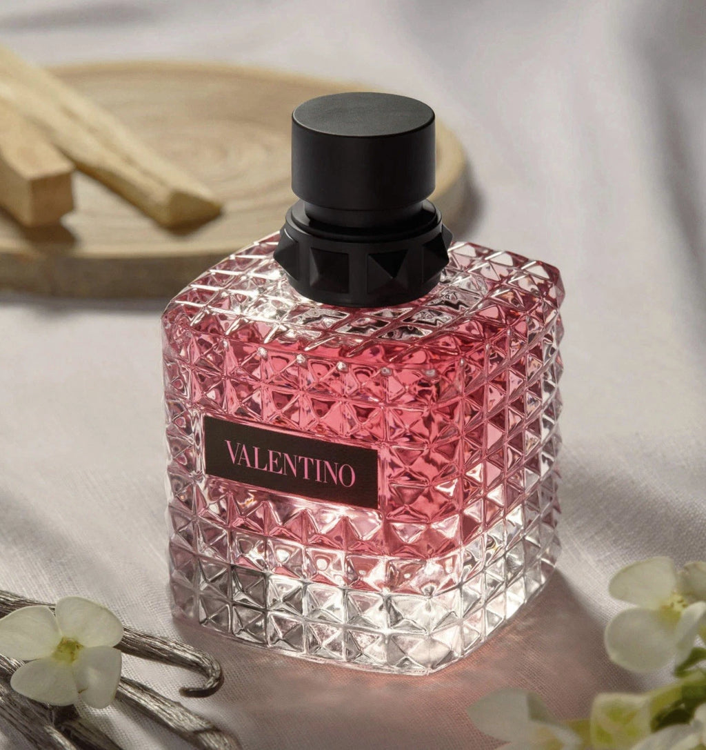 Born In Roma Intense Valentino Donna for Women 3.3 / 3.4 oz Eau De Parfum Spray